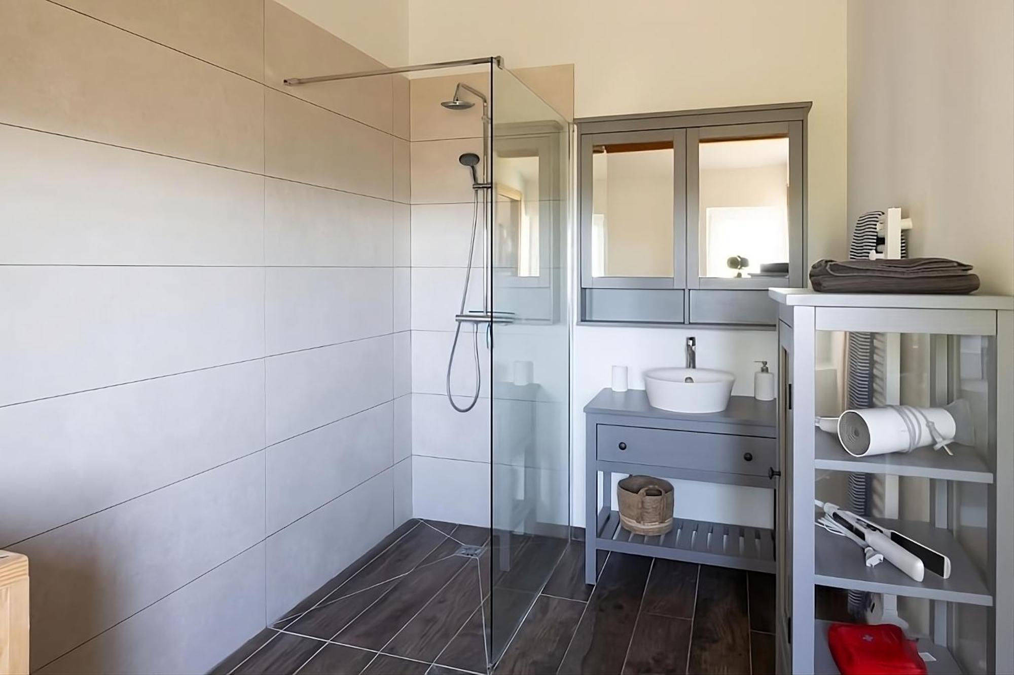 Mas Provencal De 120M2 En Camargue, Avec Piscine Et Parking Inclus, Ideal Pour Des Vacances 阿爾勒 外观 照片
