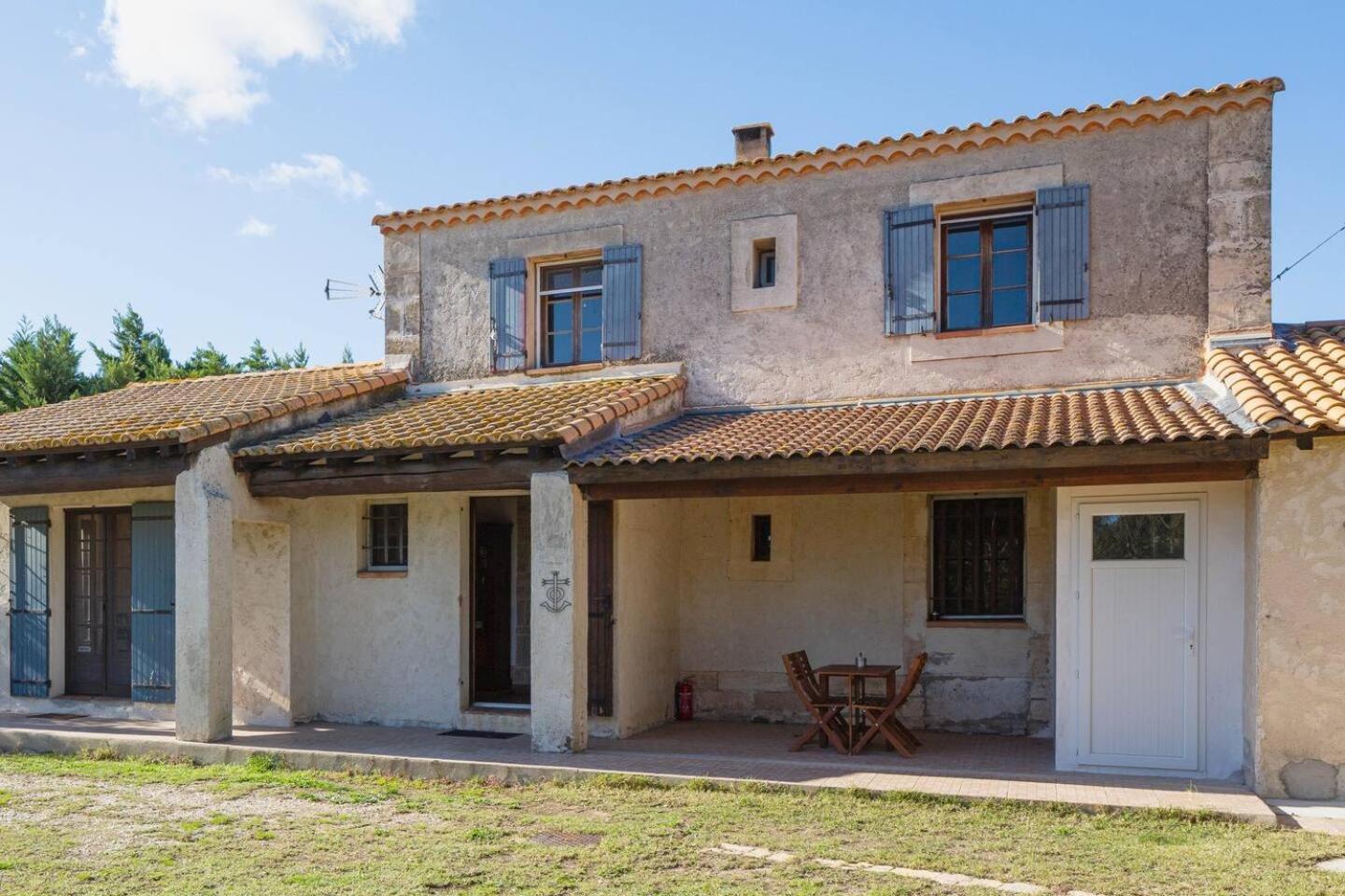 Mas Provencal De 120M2 En Camargue, Avec Piscine Et Parking Inclus, Ideal Pour Des Vacances 阿爾勒 外观 照片